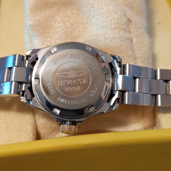 Invicta Watch - Picture 3 of 6